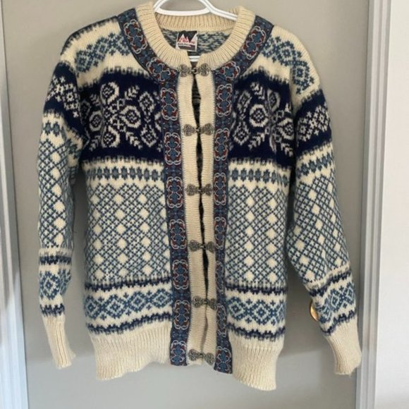 Dale of Norway Sweater - Picture 1 of 2